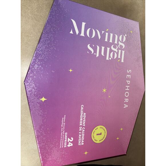 NEW SEPHORA COLLECTION 2024 Moving Lights Advent Calendar 24 Days Holiday Must - Picture 1 of 3